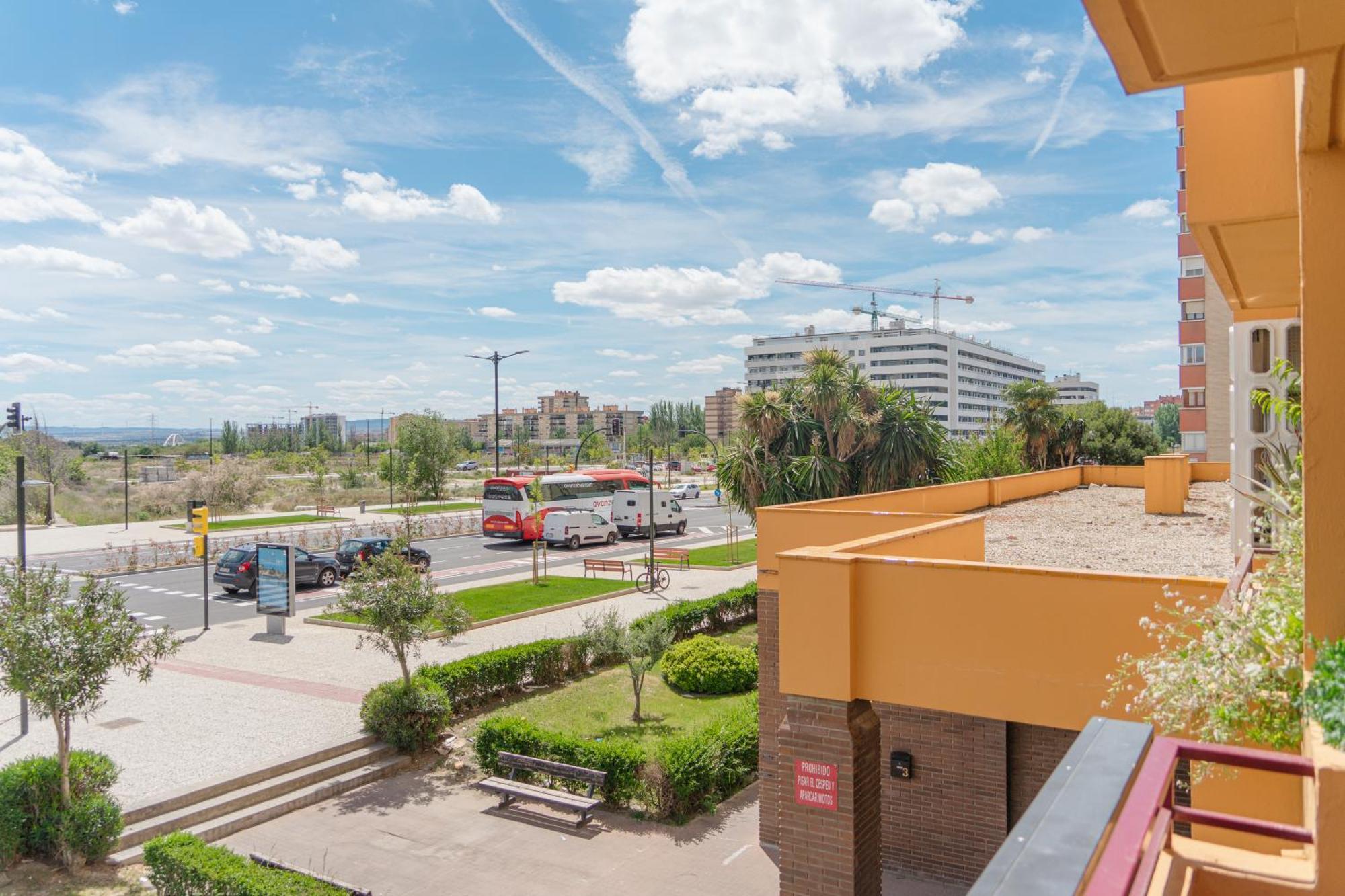 Casa Charros Apartment ซาราโกซา ภายนอก รูปภาพ